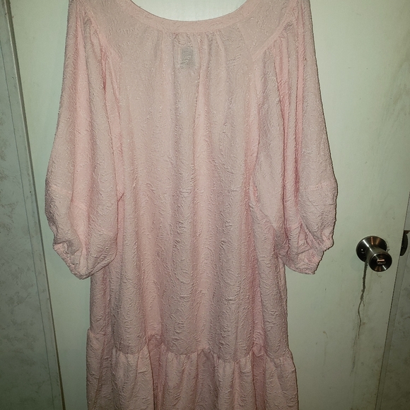 Pink puff sleeve xxl dress The Nines by HATCH Blush Jacquard Maternity Dress - Picture 5 of 10